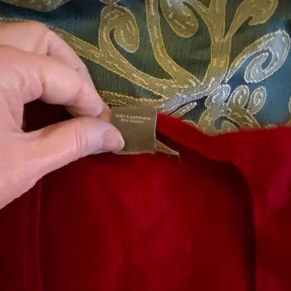 Ann Taylor cashmere sweater v-neck M - Picture 5 of 9